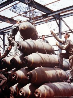 00f4ea2d50fd66d43d04e3abcd6fbbb2--wwii-direction